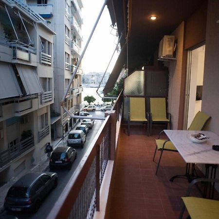 Cozy Apartment With Sea View Next To Marina Zeas 比雷埃夫斯 外观 照片