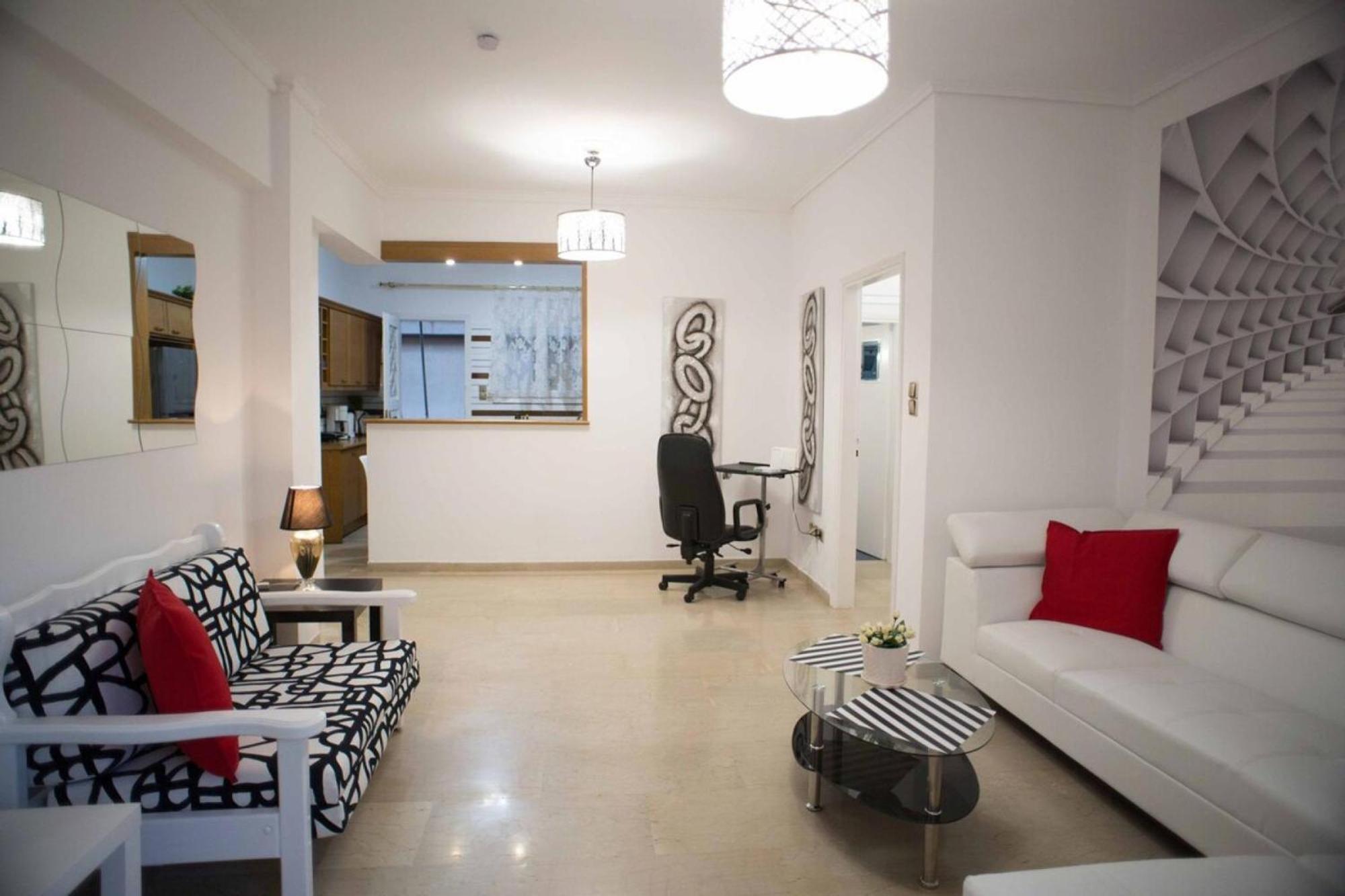 Cozy Apartment With Sea View Next To Marina Zeas 比雷埃夫斯 外观 照片