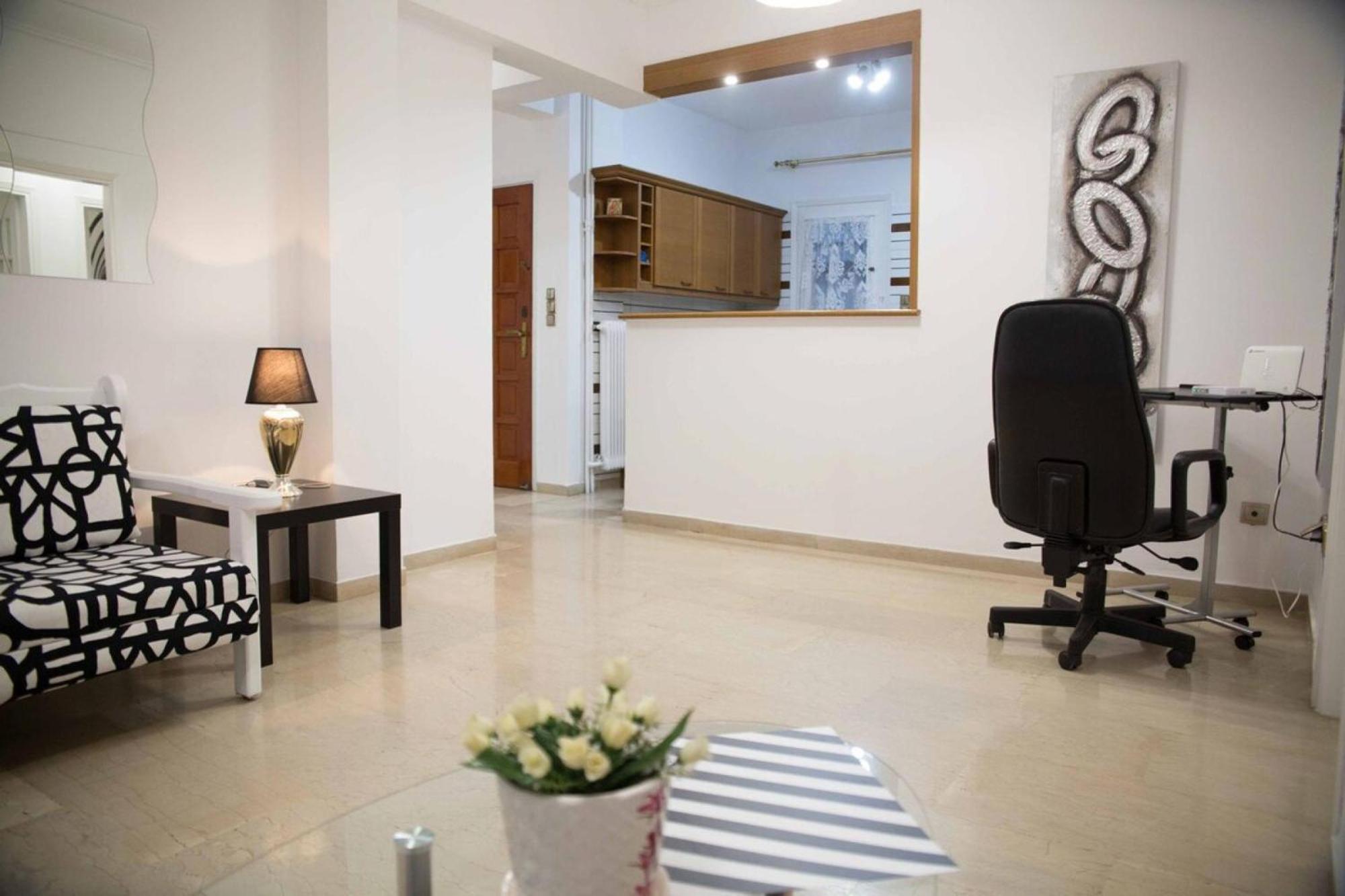 Cozy Apartment With Sea View Next To Marina Zeas 比雷埃夫斯 外观 照片